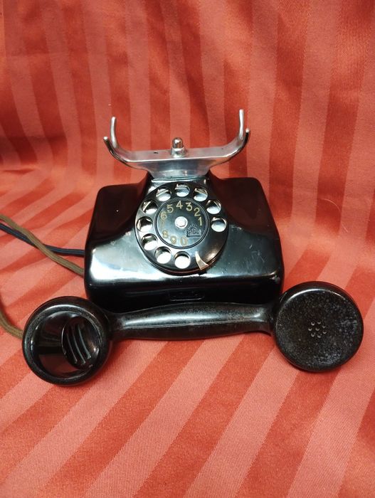 Telefon  bakielitowy RWT
