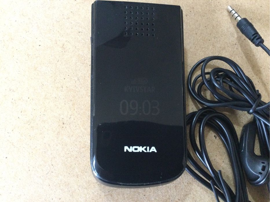 Телефон нокия 2720а-2.