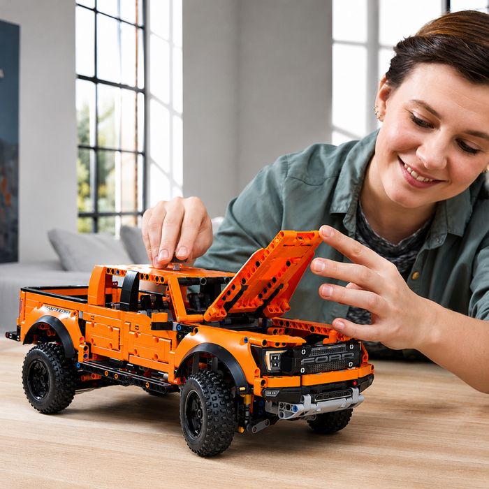 Конструктор Technic – Ford F-150 Raptor (42126) | 1379 деталей | сумісний з LEGO