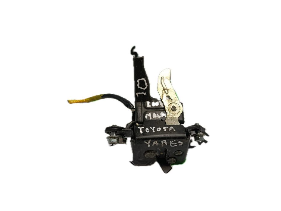 Fechadura / fecho da mala TOYOTA Yaris (_P9_)