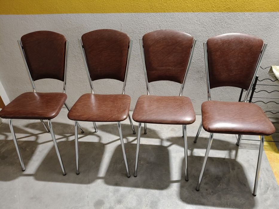 Conjunto mesa+cadeiras cozinha