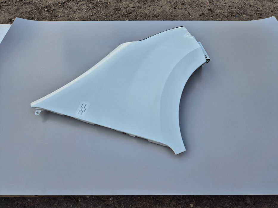 Prawy Przedni Przód Błotnik Opel Movano B Master III 10r - Oryginał