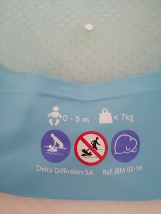 Leżaczek do kąpieli, dmuchany z siateczką