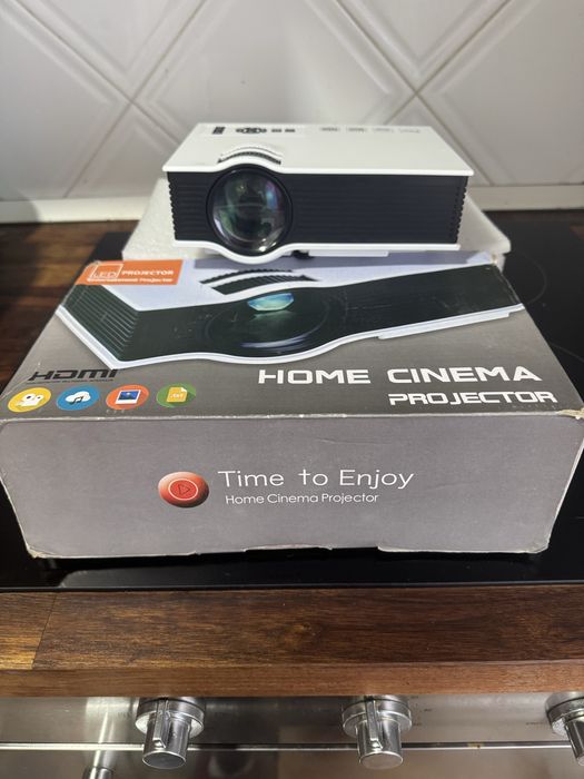 Projetor Home Cinema