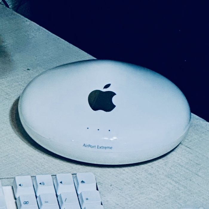 Apple раритет Wireless Keyboard and Mouse, Airport Base Station