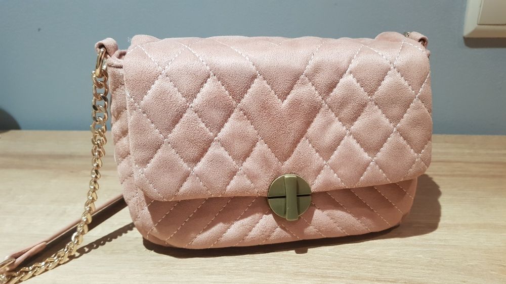 Mala cor de rosa NOVA