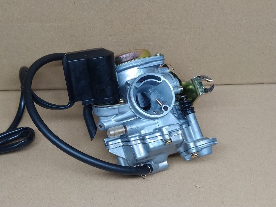 Карбюратор скутера 4Т GY6 50/80 куб d18 "KEIHIN"