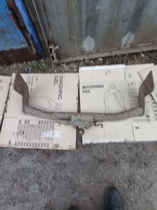 Продам фаркоп и другие запчасти .Цена 500 грн.
