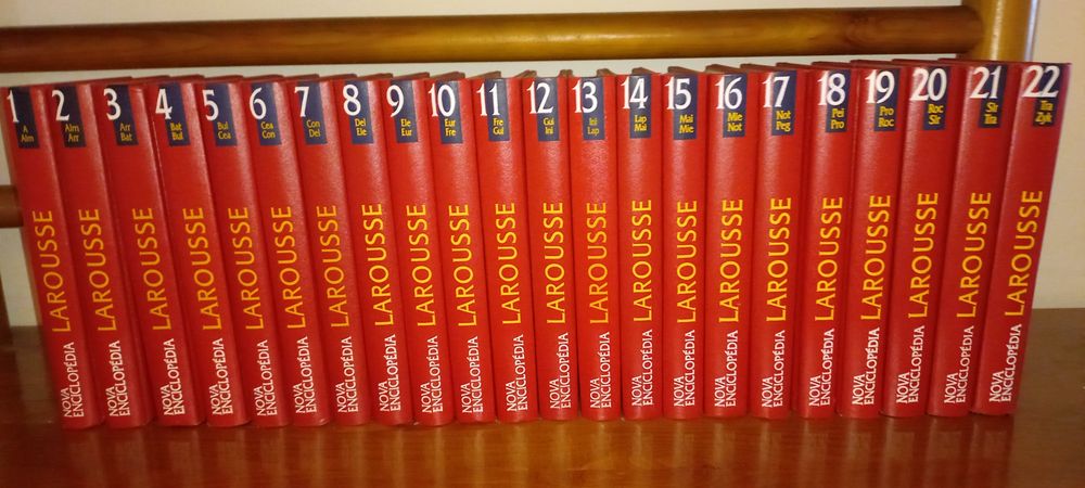 Nova enciclopédia "Larousse"