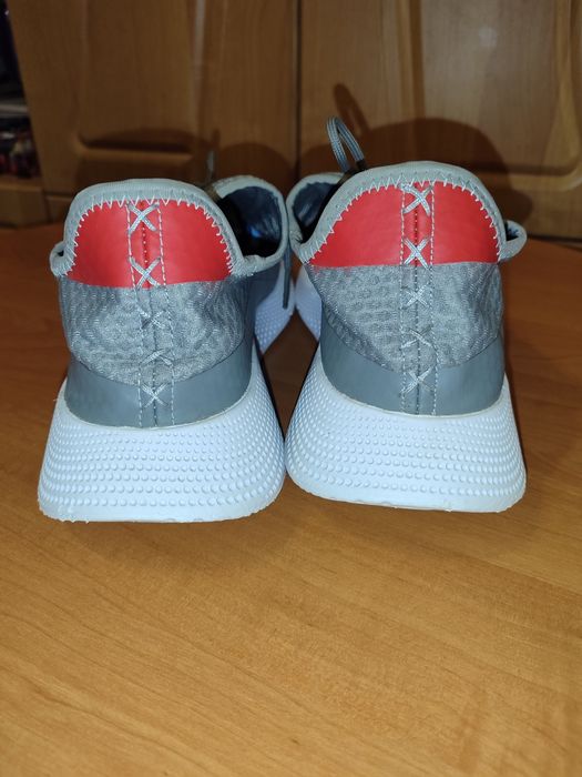 Чоловічі кросівки Pull & Bear