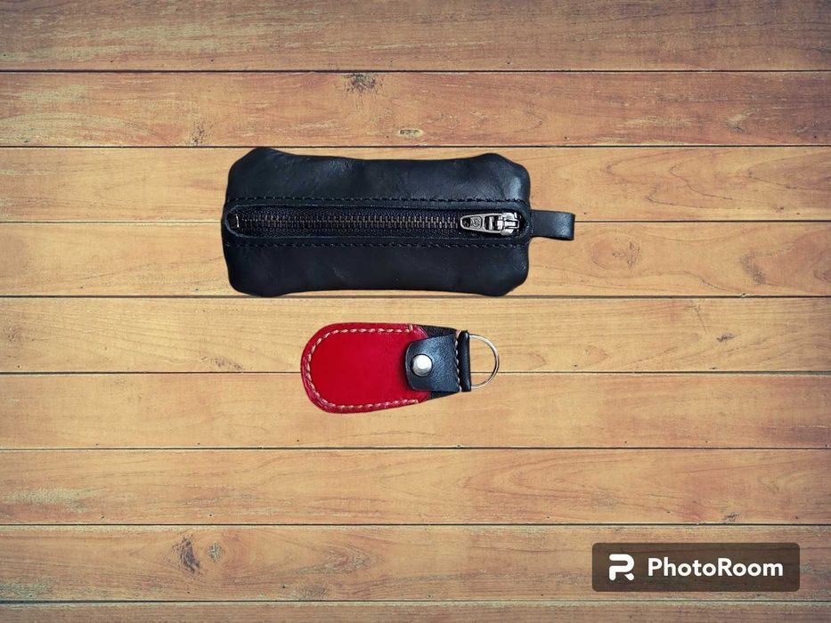 Шкіряна ключниця