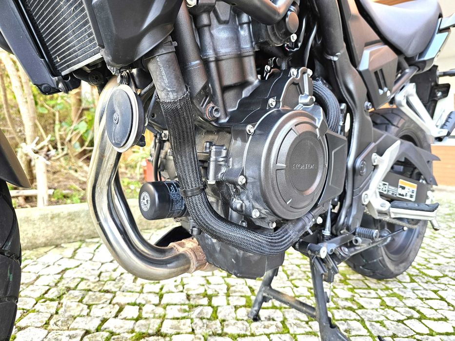 Honda NX 500 de Julho de 2024 com 11.975 kms garantia até Julho 2027