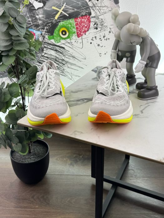 Кросівки Hoka Mach X 2 45 розмір Е16543