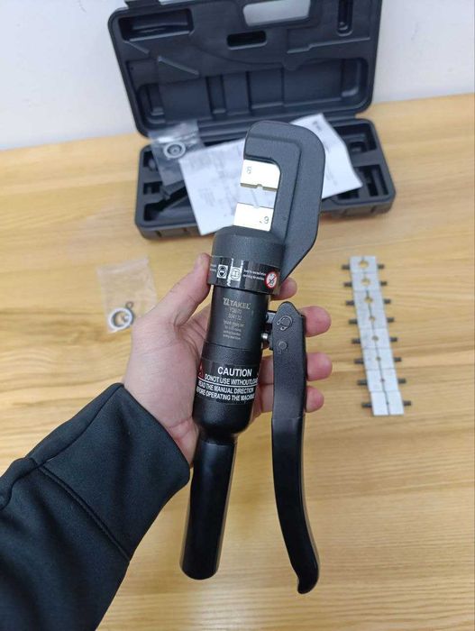 Гідравлічний ручний Прес Takel 70 матриці від 4-70 Рівні матриці