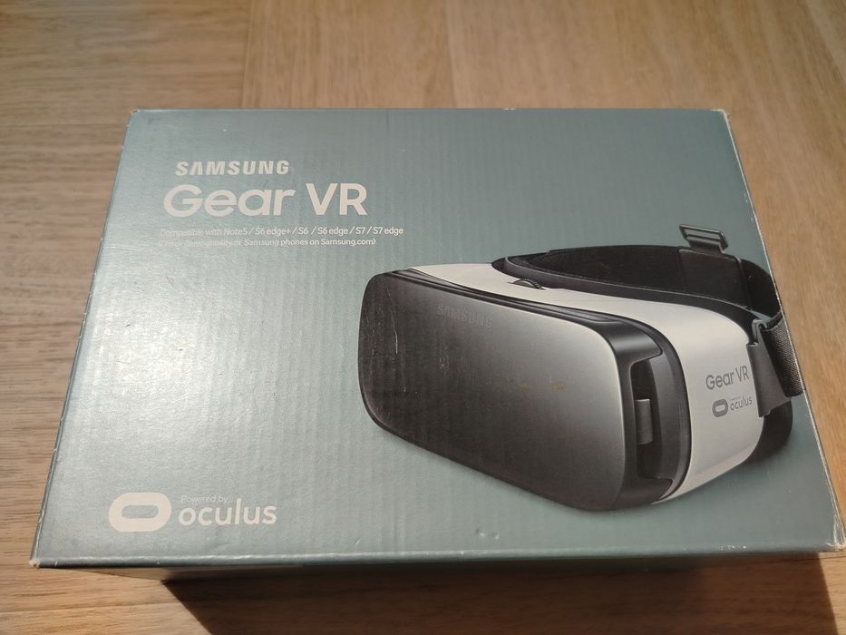 Samsung gear vr oculus