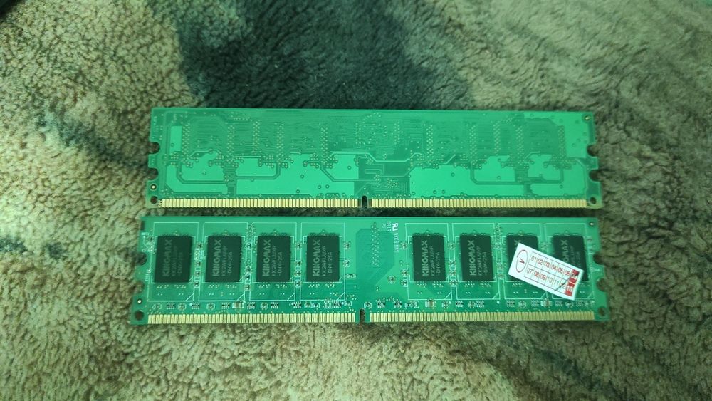 Pentium e5300 + ddr 2, 2gb (1+1gb)