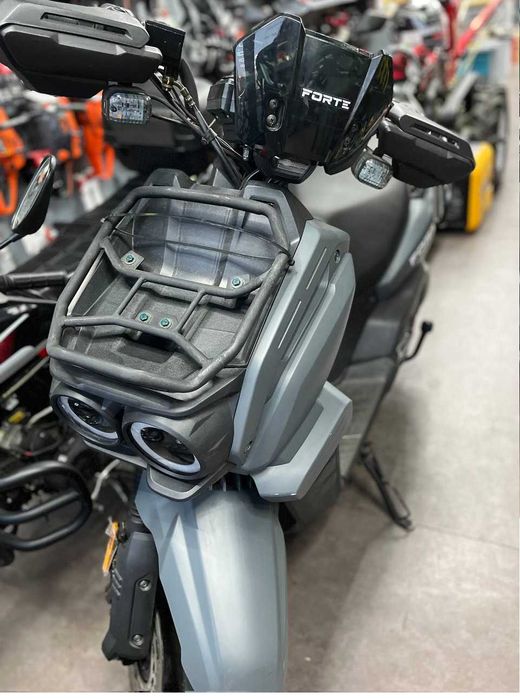 Мотоцикл скутер FORTE UNICORN