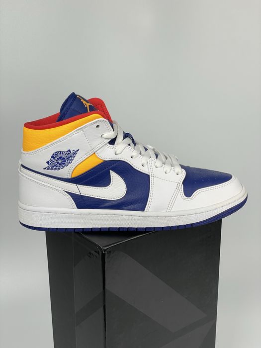 Кросівки AIR JORDAN 1 MID Оригінал