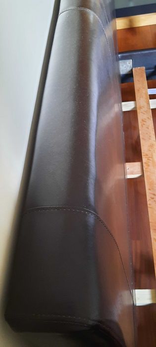 Vende-se Cama + Cabeceira - Semi nova