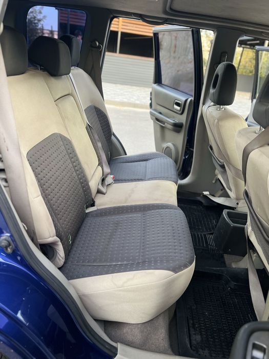 Продам Nissan X-trail 2.2 дизель,полный привод ,в очень хорошем состоянии