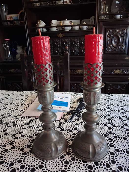Várias peças decorativas antigas e raras. Ver fotos.