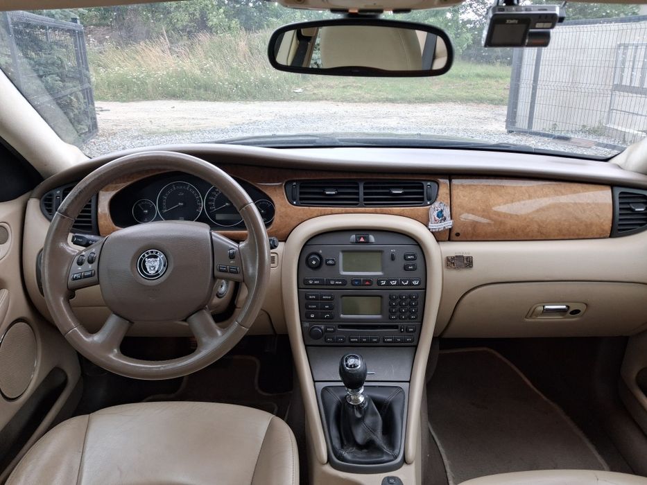 Sprawny Jaguar X-Type