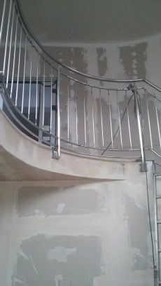 Balustrady nierdzewne