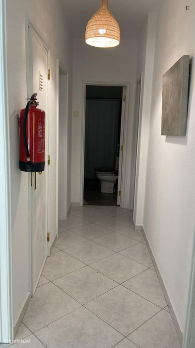 Apartamento com 2 quartos - localizado em Setubal