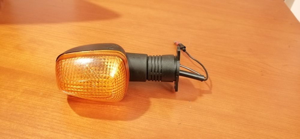 Pisca suzuki xf 650 freewind