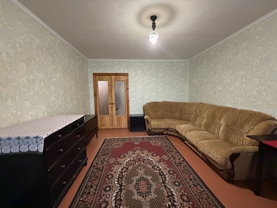 Продам 1-кімнатну Г.Крут