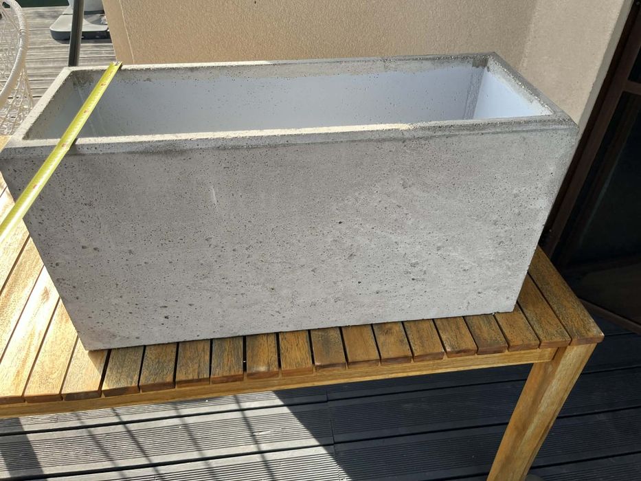 Donica betonowa 80x30x40cm