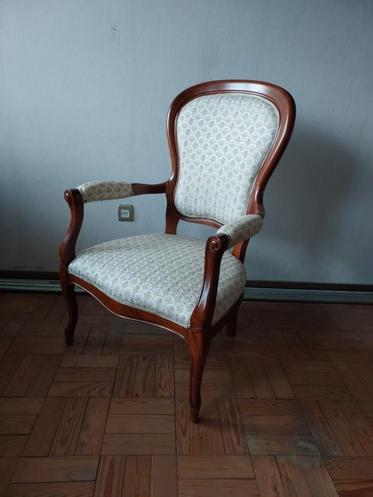 Cadeirão vitoriano antigo poltrona cadeira de braços clássica madeira nobre