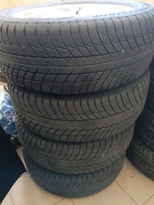 Opony zimowe Bridgestone Blizzak LM0011 gr. 6 mm