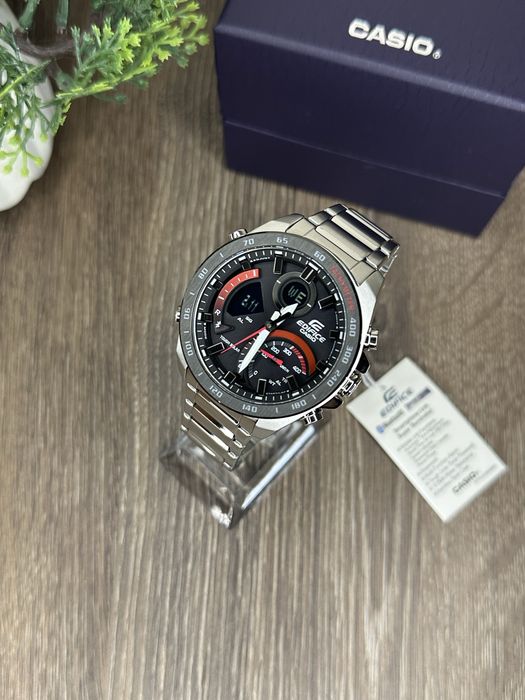 З гарантією / Оригінальний годинник Casio Edifice ECB-900DB-1A