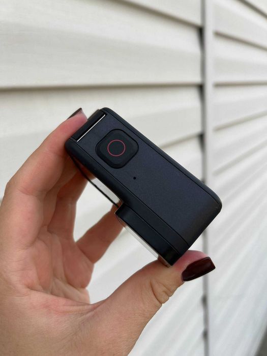 Екшн-камера GoPro Hero 9 із зарядною станцією