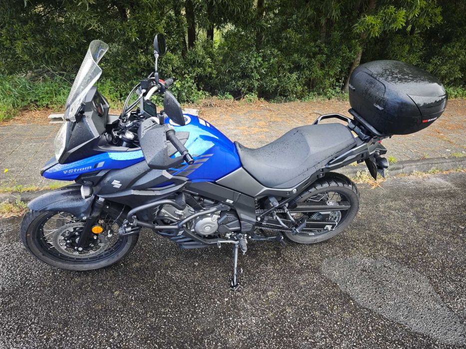 Suzuki V-Strom 650 XT