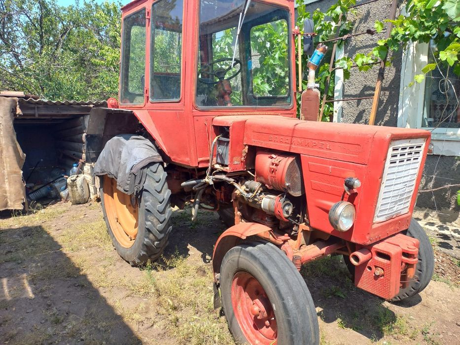 Продам трактор Т-25 та прицеп