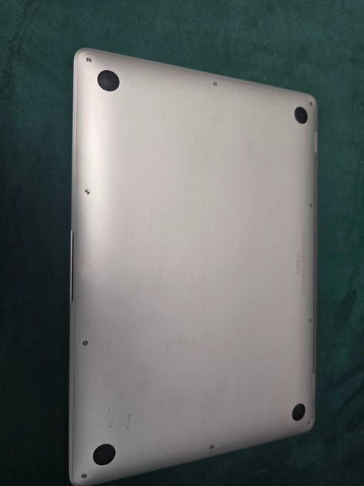 Макбук Apple MacBook Air 13 M1 2020 A2337 8gb 256gb 1цикл