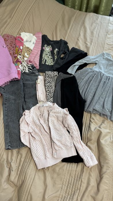 Пакет речей на дівчинку 110 р