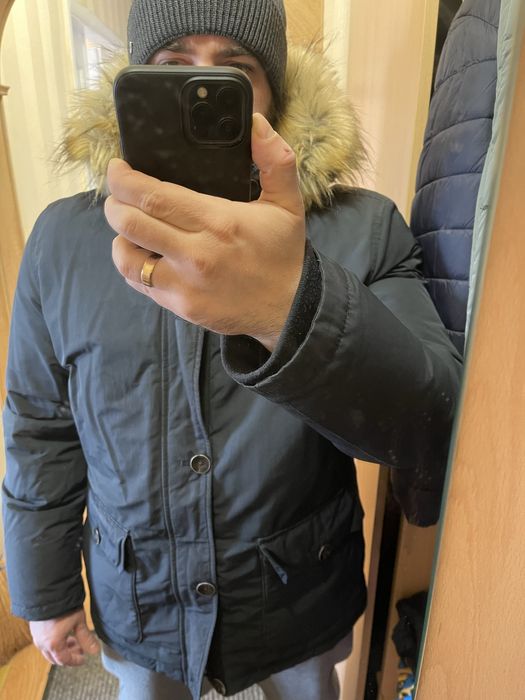 Теплий зимовий пуховик