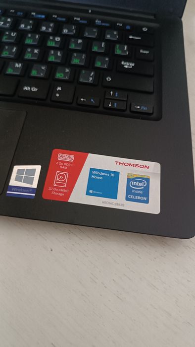 Ноутбук Thomson NEO14c-2BK32