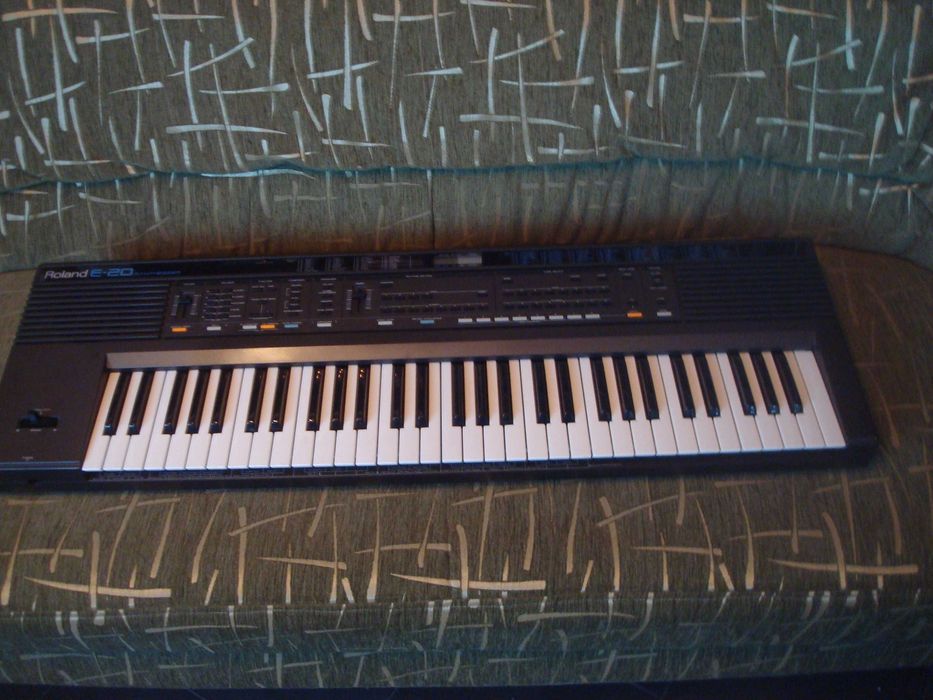 Синтезатор Yamaha