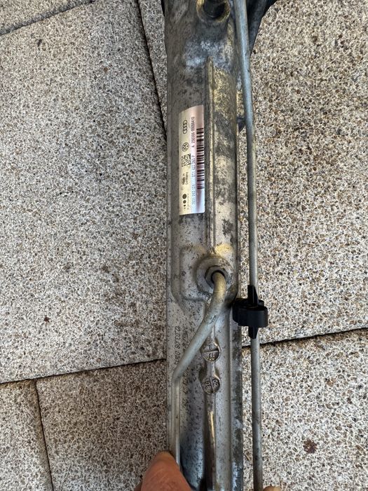 Barra direçao Audi A4 B8