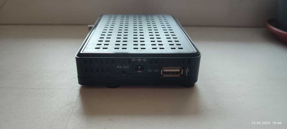 Супутниковий ресівер S2BOX 101