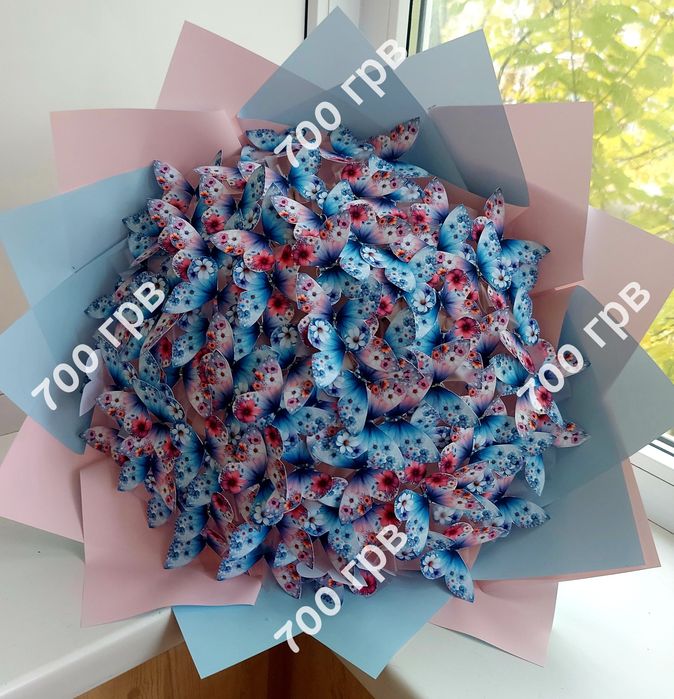 Букет з метеликів/букет с бабочек