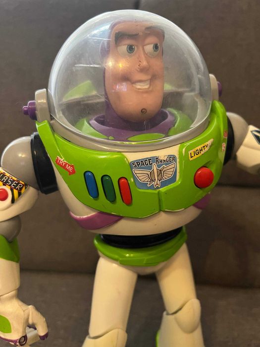 Интерактивная игрушка Disney Pixar Базз Лайтер История игрушек