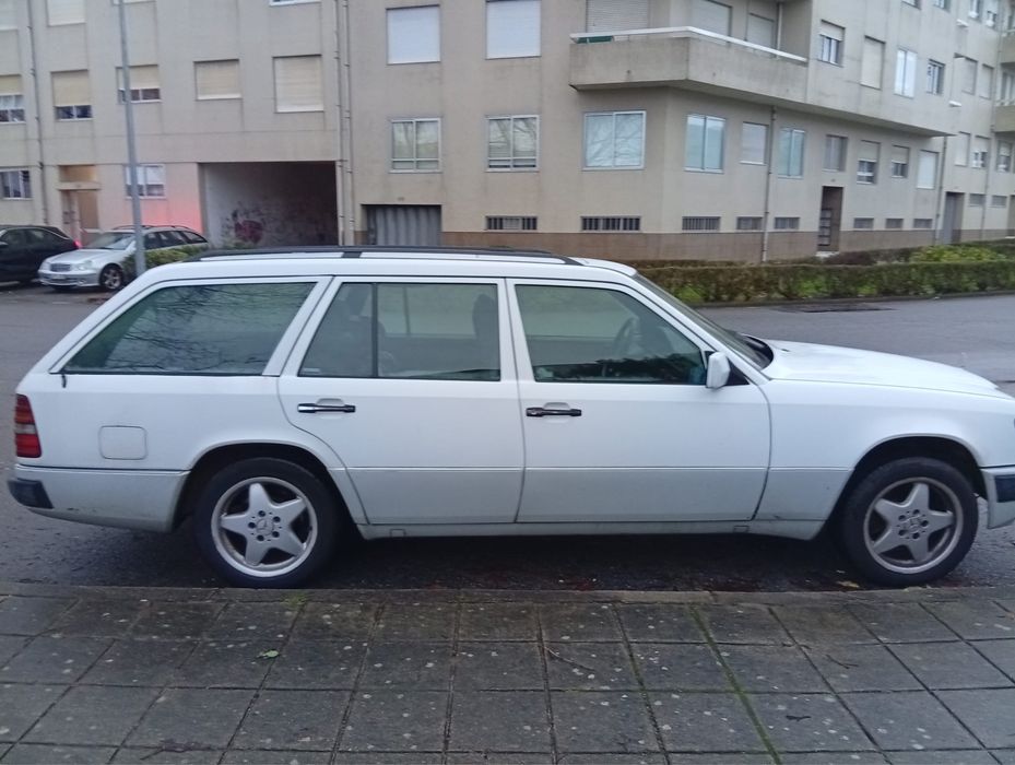 Mercedes 250 TD SW W124 | 1 Dono | Clássico Diesel | 1990