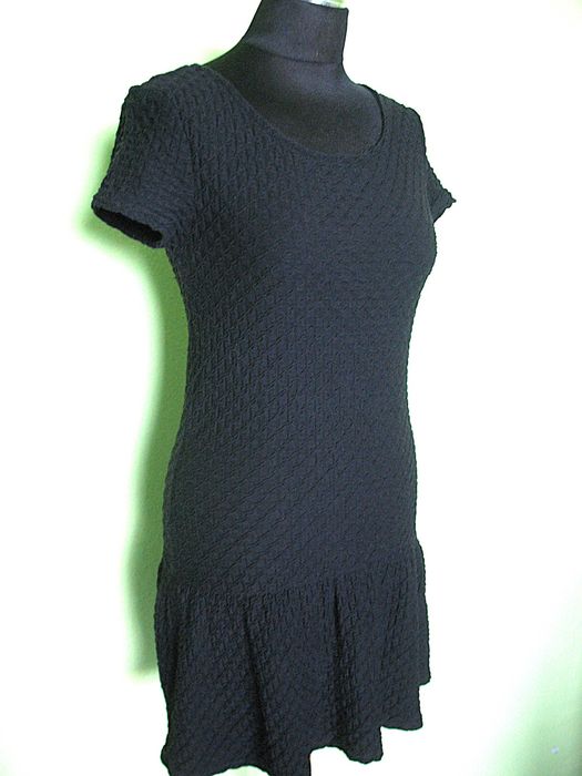 Sukienka - czarna - 40 / 42 - biust 85 - 100 cm