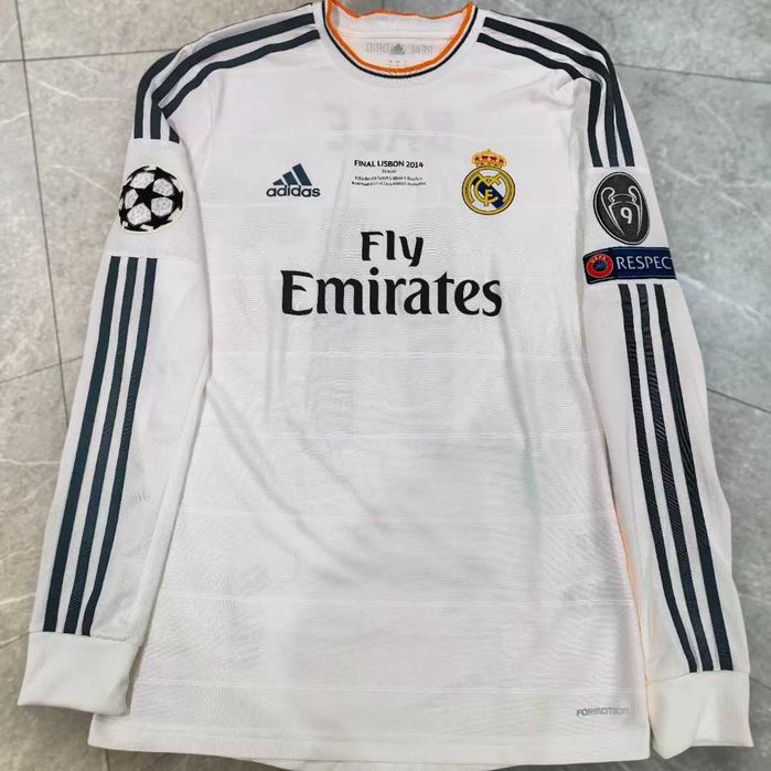13/14 Real Madrid home No.11 Bale long sleeve jersey
