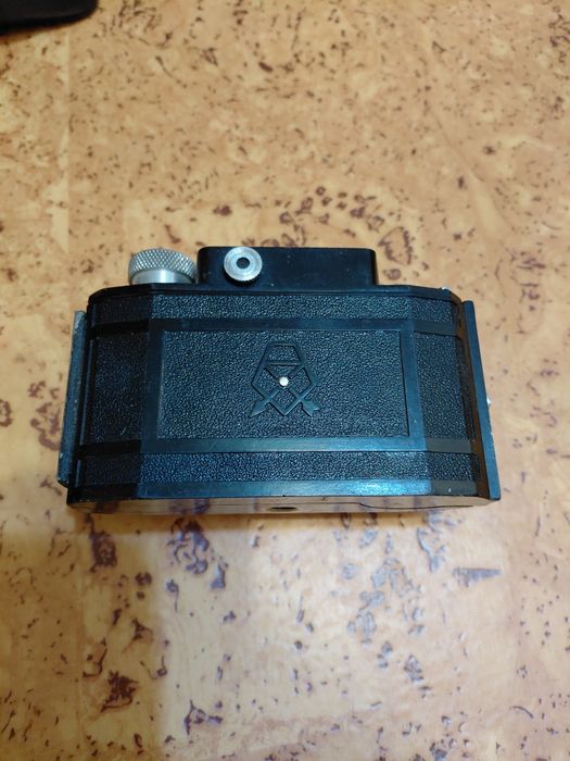 Фотоаппарат и фотовспышка